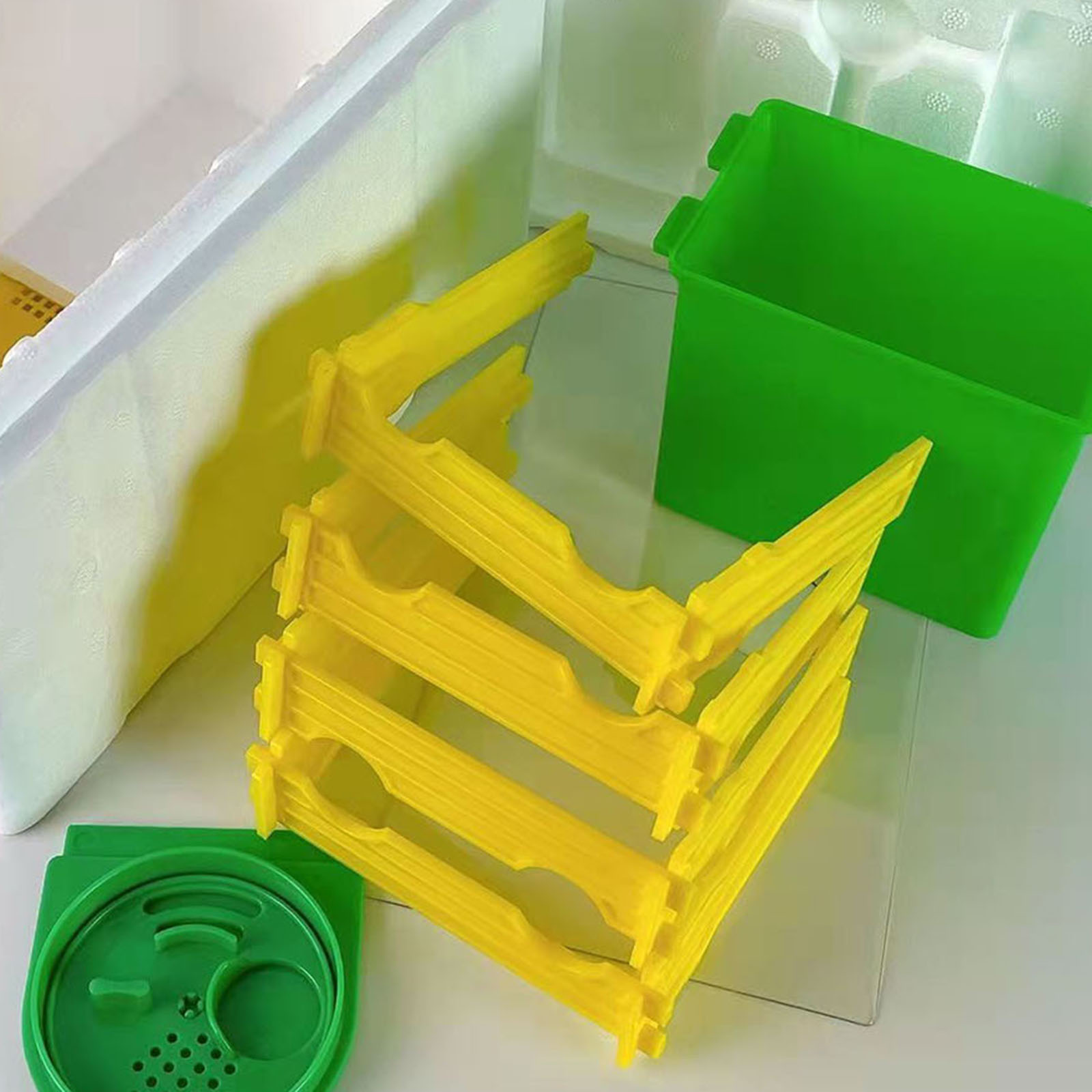 Arı Yetiştiriciliği Kraliçe Ye - Essential Gardening Tools incelemesi ve fiyatı